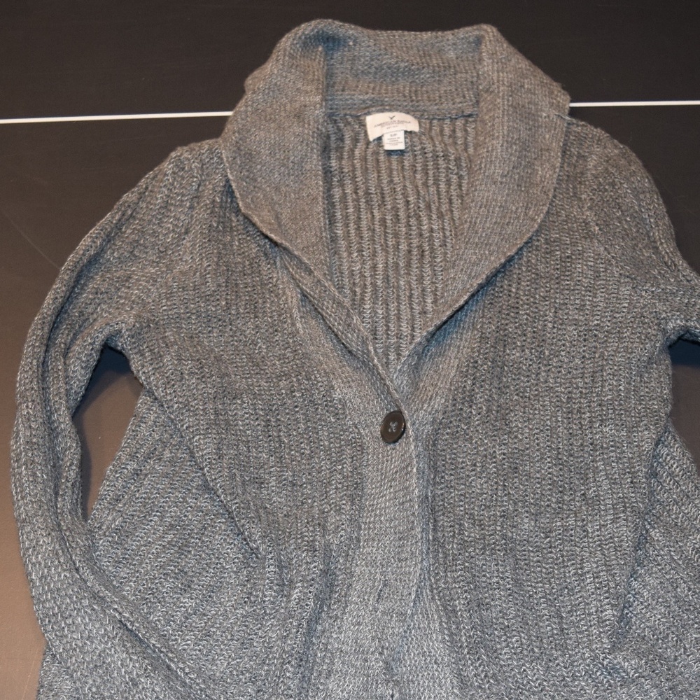 Women's S Grey/Graphite American Eagle Cardigan